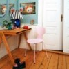 Silla ANT 4 patas fresno coloreado. Fritz Hansen con un diseño moderno de alta calidad.