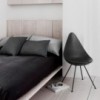 Silla carcasa plástica Drop. Fritz Hansen con acabados elegantes de alta calidad.