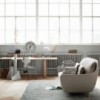 Sofá Favn. Fritz Hansen con acabados modernos de alto lujo.
