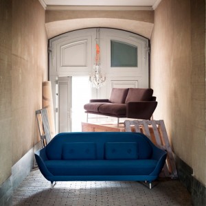 Sofá Favn. Fritz Hansen con acabados modernos de alto lujo.