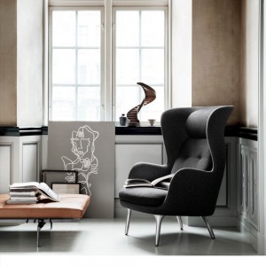 Sillón Ro de Fritz Hansen. Sillones con un diseño moderno de alto lujo.