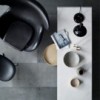 Reposapiés  Egg de Frizt Hanse con un diseño danes moderno y elegante,