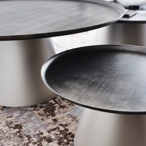 Mesa auxiliar Amerigo de Cattelan Italia. Mesa auxiliar con diseño moderno y elegante.