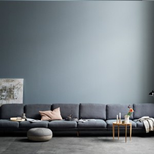 Sofá Lune de Fritz Hansen con un diseño moderno de alto lujo.