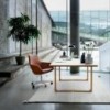 Silla Little Giraffe ruedas. Fritz Hansen con un acabado moderno de alto lujo.