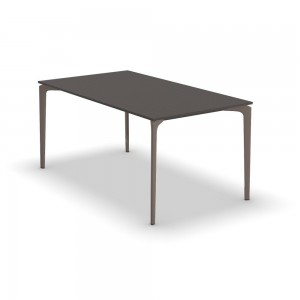 Mesa rectangular Allsize Aluminio Moteado moderna de Fast. Mesas para exteriores.