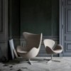 Sillón Egg tapizada Frizt Hanse con un diseño danes moderno y elegante.