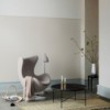 Sillón Egg tapizada Frizt Hanse con un diseño danes moderno y elegante.