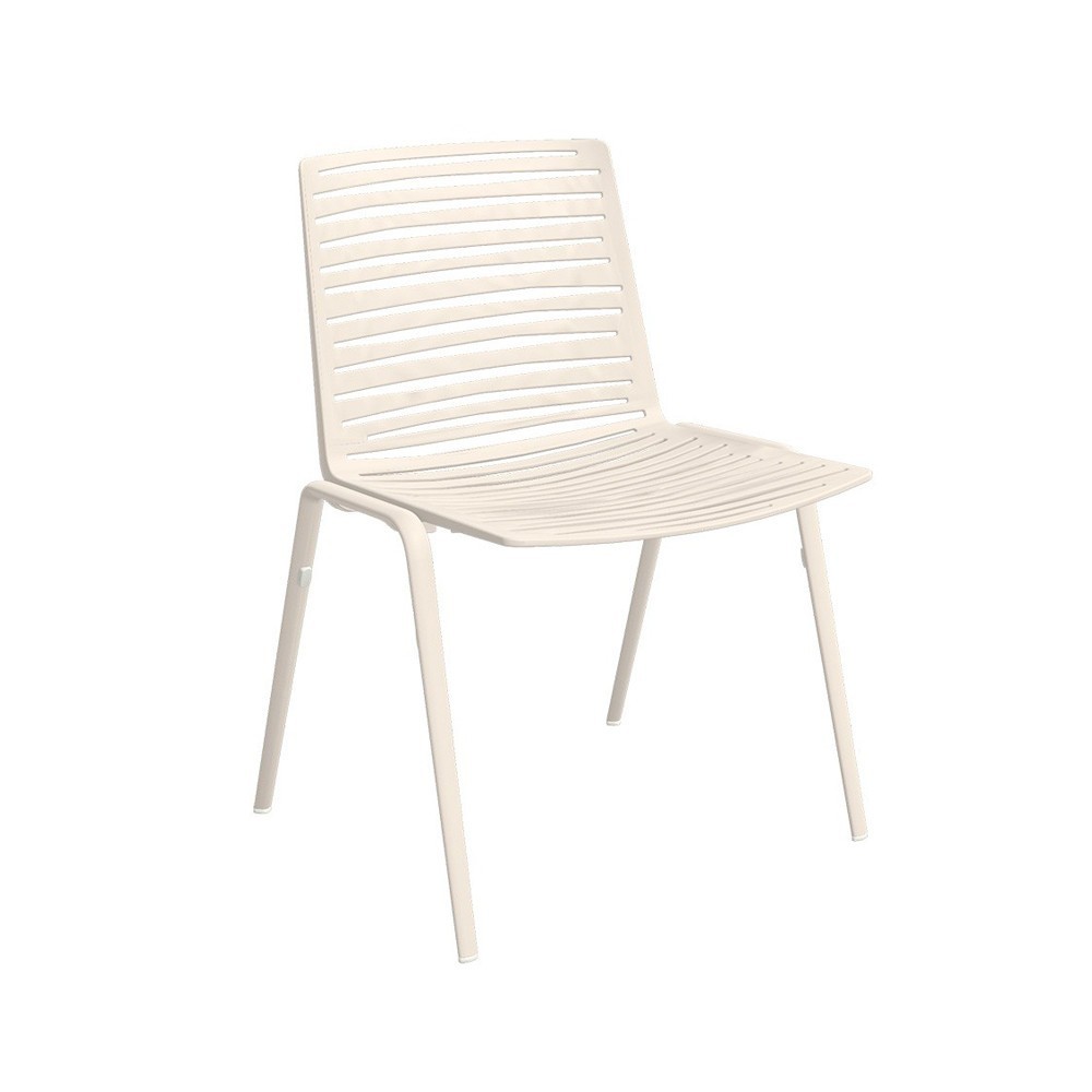 Silla Zebra de Fast. Sillas modernas y resistentes a espacios exteriores.