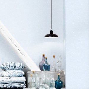 Lámpara supensión Kaiser Idell. Fritz Hansen con un diseño elegante de alto lujo.