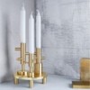 Candelabro Large de Fritz Hansen. Fritz Hansen con un diseño moderno de alto lujo.