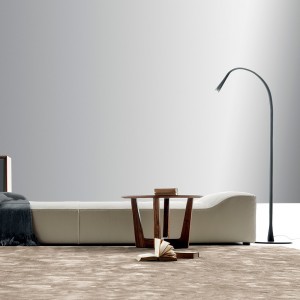 Lámpara pie Flexiled de Contardi con un diseño elegante lleno de grandes acabados y modernidad.