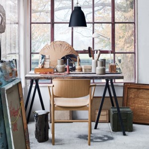 Silla N01 de Fritz Hansen estilo Danes y Japones con un diseño elegante y moderno