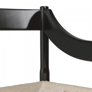 Silla Carimate de Fritz Hansen aniversario, elegante y moderna con estilo de lujo.