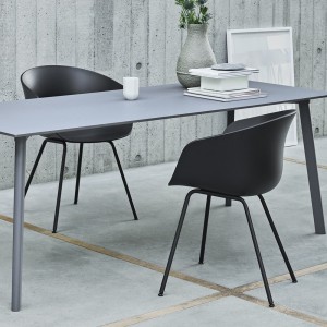 Silla AAC 26 ideal para comedores modernos y exclusivos de Hay.