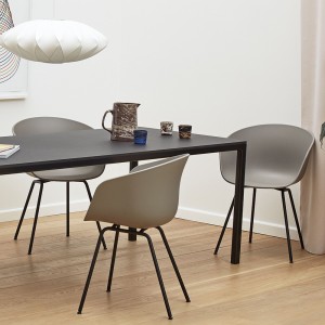 Silla AAC 26 ideal para comedores modernos y exclusivos de Hay.