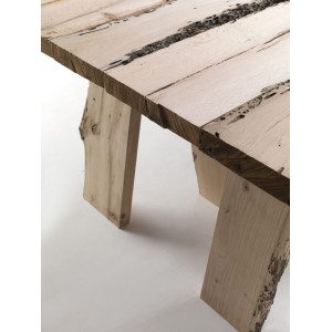 Mesa comedor madera rectangular de Riva1920 con un diseño moderno e italiano de alta calidad.