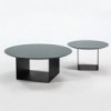 Mesa auxiliar Reflex moderna para espacios interiores de Kendo.