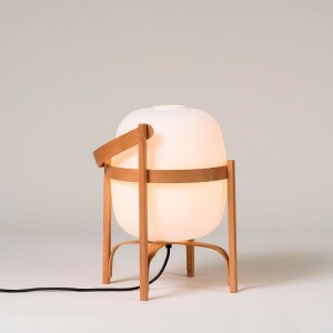 Lámpara Cesta de Santa & Cole para sobremesa. Lámparas de diseño moderno.