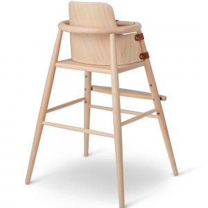 Trona ND54 de Carl Hansen and Son. Silla de diseño moderno para bebés.