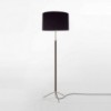 Lámpara pie de salón G2 1963 de Santa & Cole. Lámparas de diseño moderno.