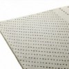 Alfombra de puntos de Fritz Hansen con diseños estilizados y acabados modernos.
