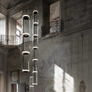 Lámpara suspensión Noctambule Low de Flos diseño de Konstantin Grcic.