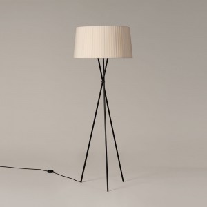 Lámpara pie Trípode G5 de Santa & Cole. Lámparas de diseño moderno y elegante.
