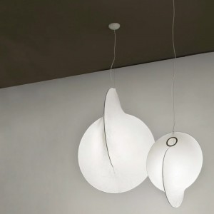 Lámpara colgante Overlap de Flos Iluminación. Diseño italiano.