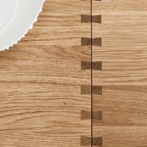 Estantería modular FK63 de Carl Hansen and Son. Diseño elegante y moderno que da calidez a cualquier espacio.