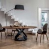 Mesa Capri Fija Elíptica de Tonin casa. Muebles modernos de hogar.