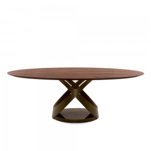Mesa Capri Fija Elíptica de Tonin casa. Muebles modernos de hogar.