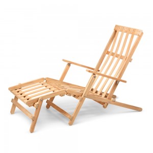 Tumbona para exteriores Outdoor Series BM5565 de Carl Hansen and Son con diseño moderno y elegante.