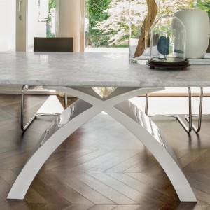 Mesa Tokyo Fija Redondeada de Tonin casa. Muebles modernos de hogar.