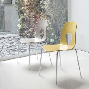 Silla Hole Metal de Tonin casa. Muebles modernos de hogar.