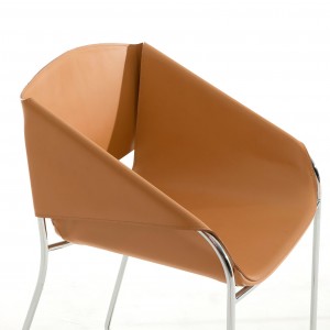 Silla Simply de Tonin casa. Sillas modernas de cuero