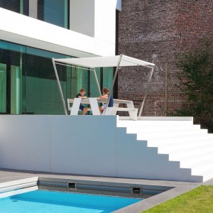Parasol Hopper shade de Extremis. Toldos y sombrillas de diseño moderno.