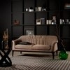 Sofá Tiffany 2 plazas tapizado de Tonin casa. Muebles modernos de hogar.