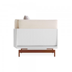 Sillón para exterior Onde de Gandia Blasco. Diseño moderno para jardines y terrazas.