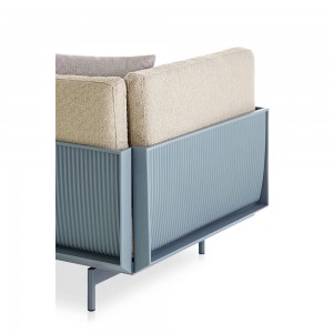 Sillón para exterior Onde de Gandia Blasco. Diseño moderno para jardines y terrazas.