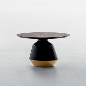Mesa de centro Amira de Tonin casa. Muebles modernos de hogar.