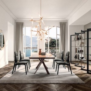 Silla Giotto de Ozzio design. Silla con estructura de madera.