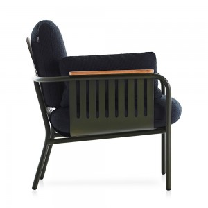 Sillón Capa de Gandia Blasco. Mobiliario de diseño moderno de exterior.