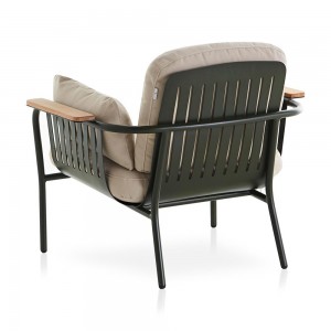 Sillón Capa de Gandia Blasco. Mobiliario de diseño moderno de exterior.