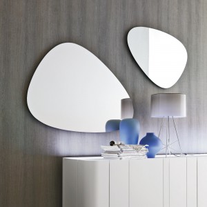 Espejo Stone de Tonin casa. Muebles modernos de hogar.
