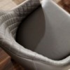 Sillón Olimpia de Ozzio design. Estructura en madera y tapizado en piel, ecopiel o terciopelo.