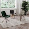 Sillón Sally de Ozzio design. Estructura en madera y tapizado en piel o terciopelo.