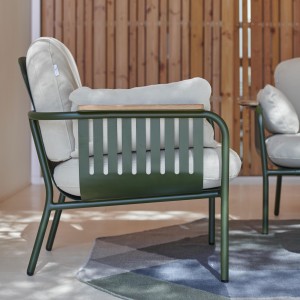 Sillón Capa de Gandia Blasco. Mobiliario de diseño moderno de exterior.