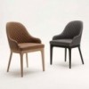 Sillón Thelma de Ozzio design. Estructura en madera y tapizado en piel, ecopiel o terciopelo.