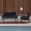 Mesa baja Capa de Gandia Blasco. Muebles de diseño moderno para exterior.